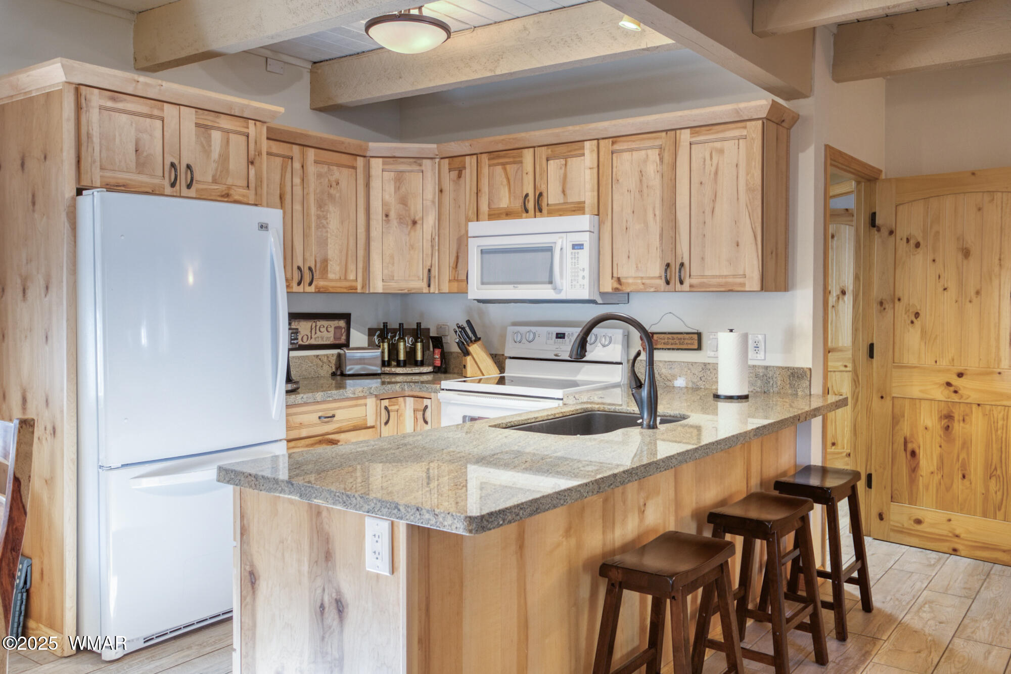 4527 Resort Loop Pinetop, AZ 85935 - Photo 3 of 27 paxmanphotography-7537