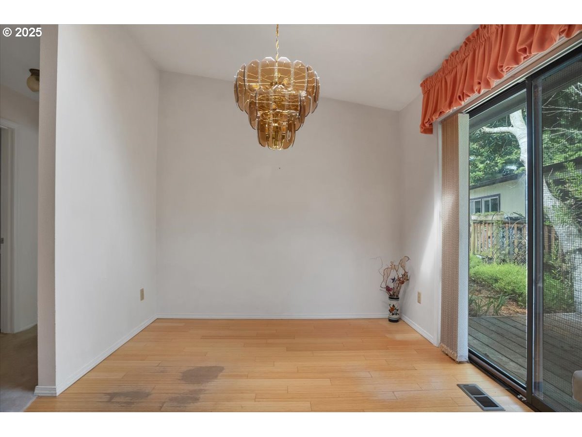90 Seagrove Loop Lincoln City, OR 97367 - Photo 14 of 43