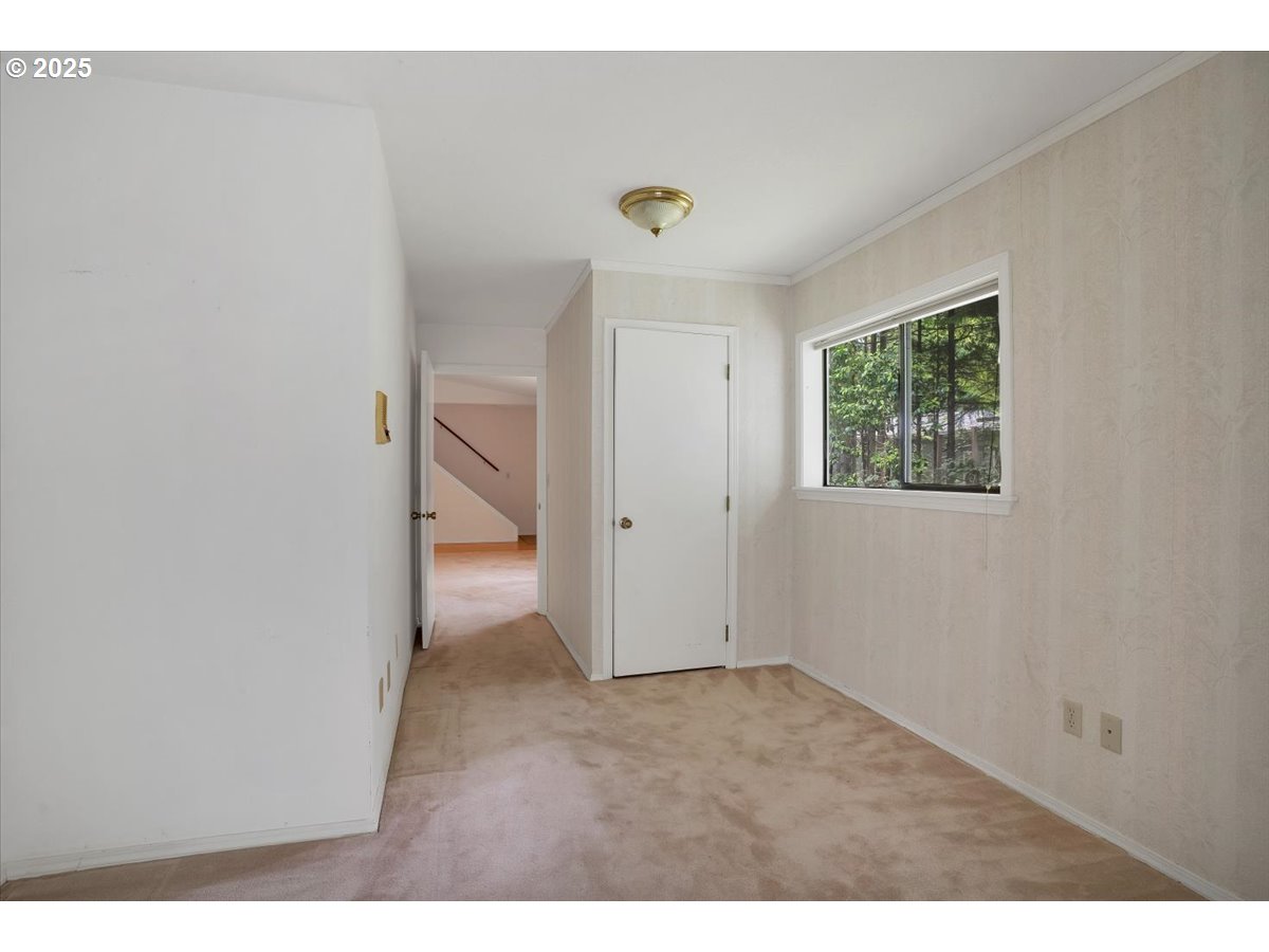 90 Seagrove Loop Lincoln City, OR 97367 - Photo 20 of 43