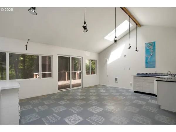 $362,950 | 90 Seagrove Loop, Lincoln City, OR 97367