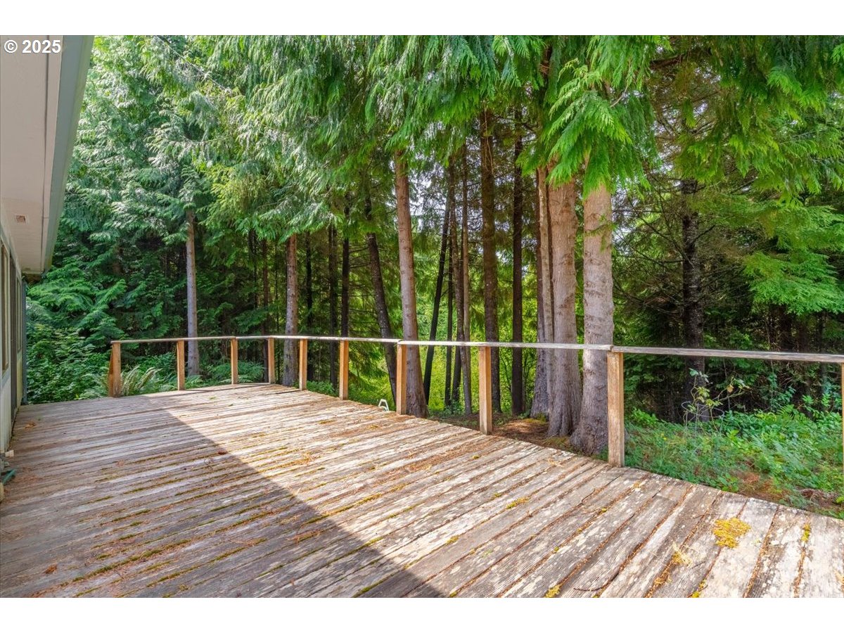 90 Seagrove Loop Lincoln City, OR 97367 - Photo 29 of 43