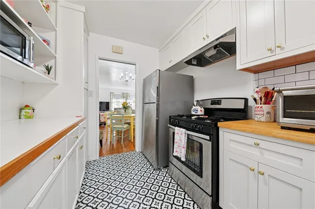 $559,000 | 1825 East 3rd Street, Unit 4, Long Beach, CA 90802