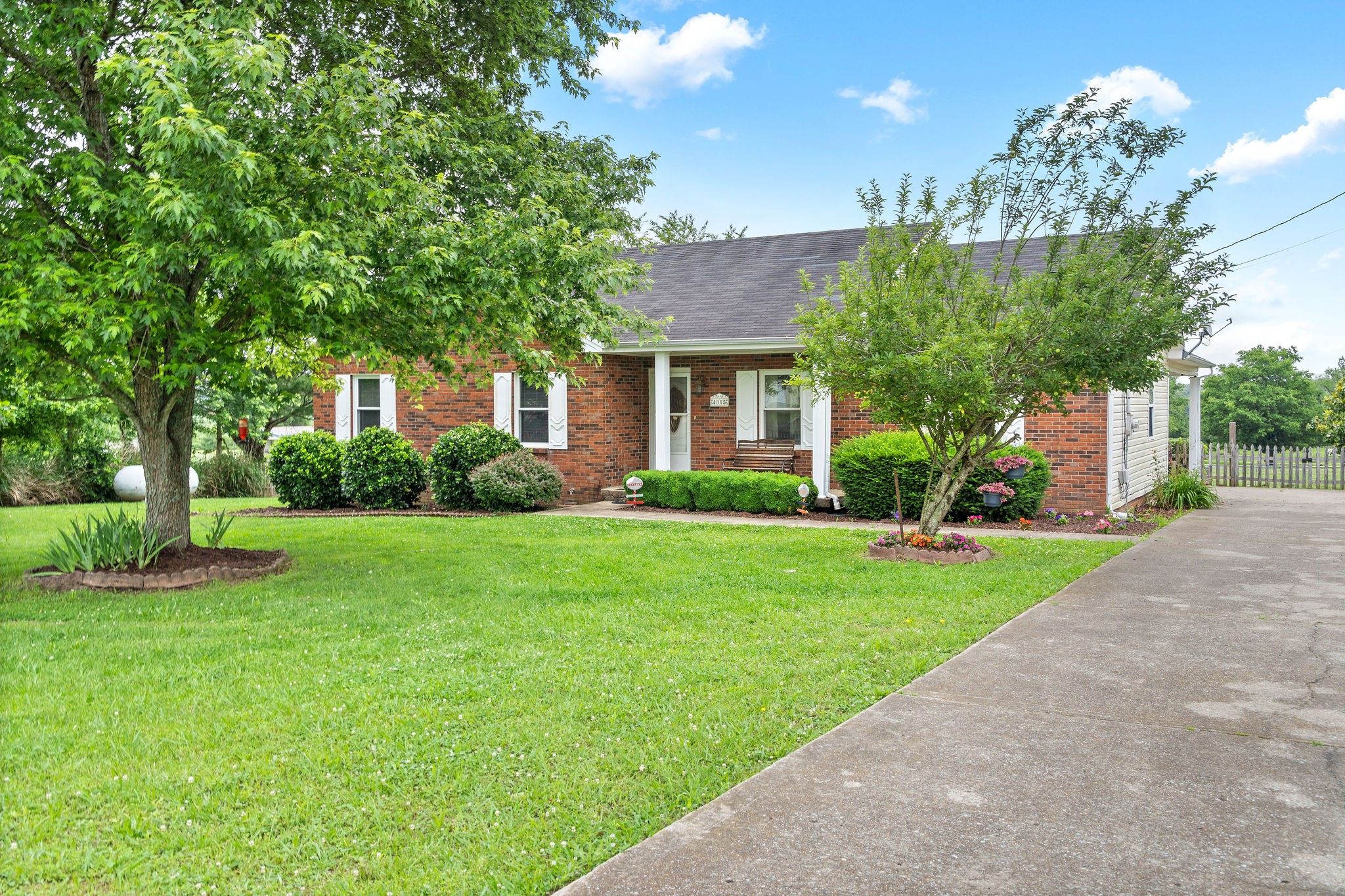 4005 Sawmill Road Woodlawn, TN 37191 - Photo 1 of 25 Gallery Image 1