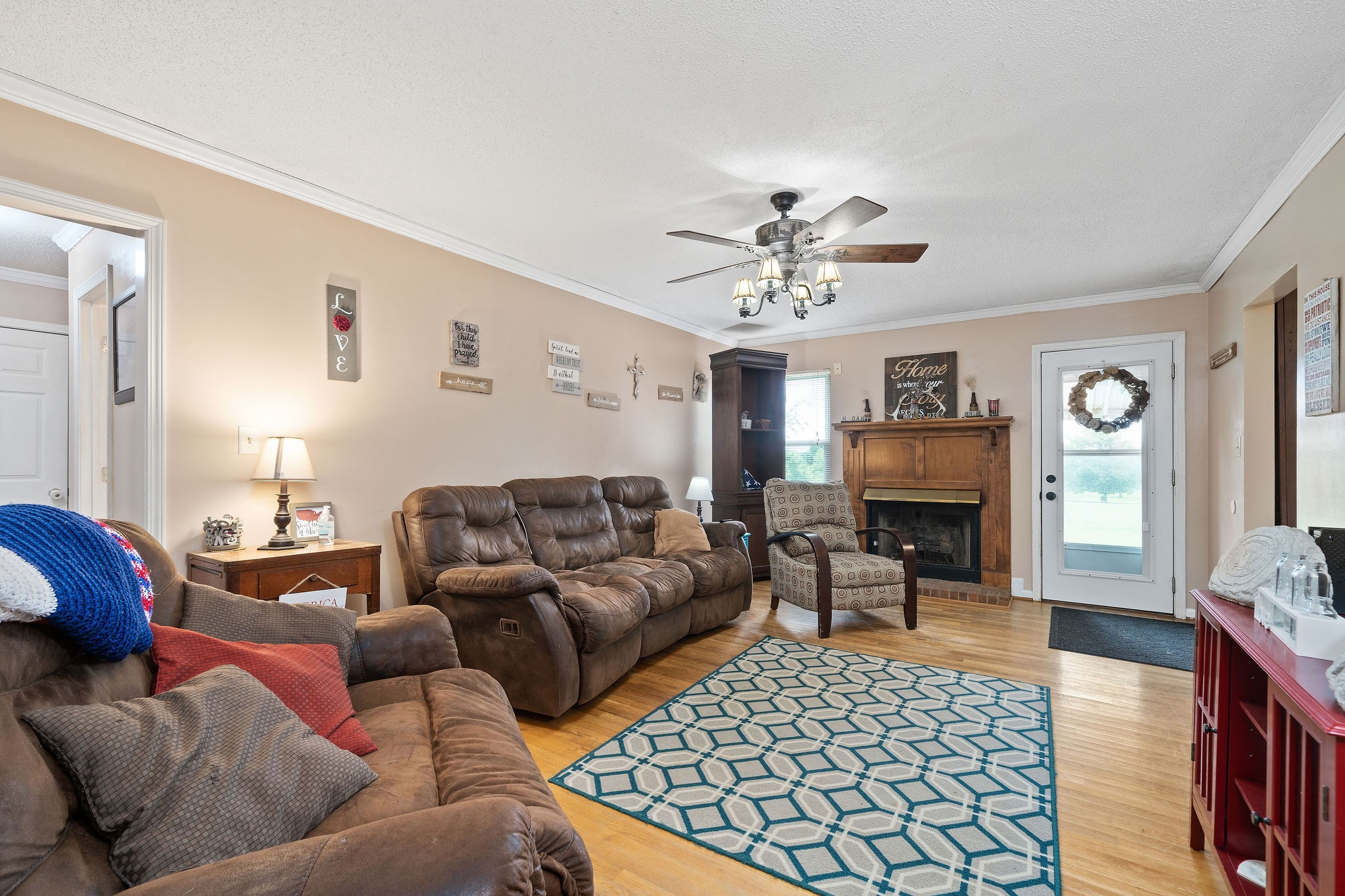 4005 Sawmill Road Woodlawn, TN 37191 - Photo 6 of 25 Gallery Image 6