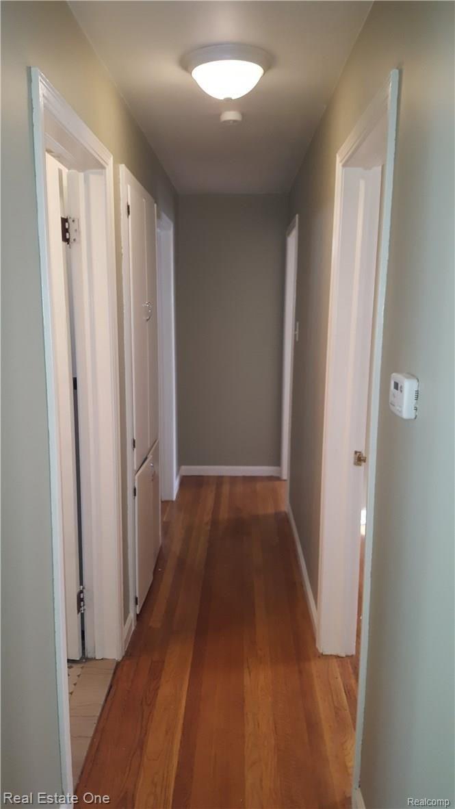 11405 Merriman Road Livonia, MI 48150 - Photo 7 of 41 20160825_093310.jpg