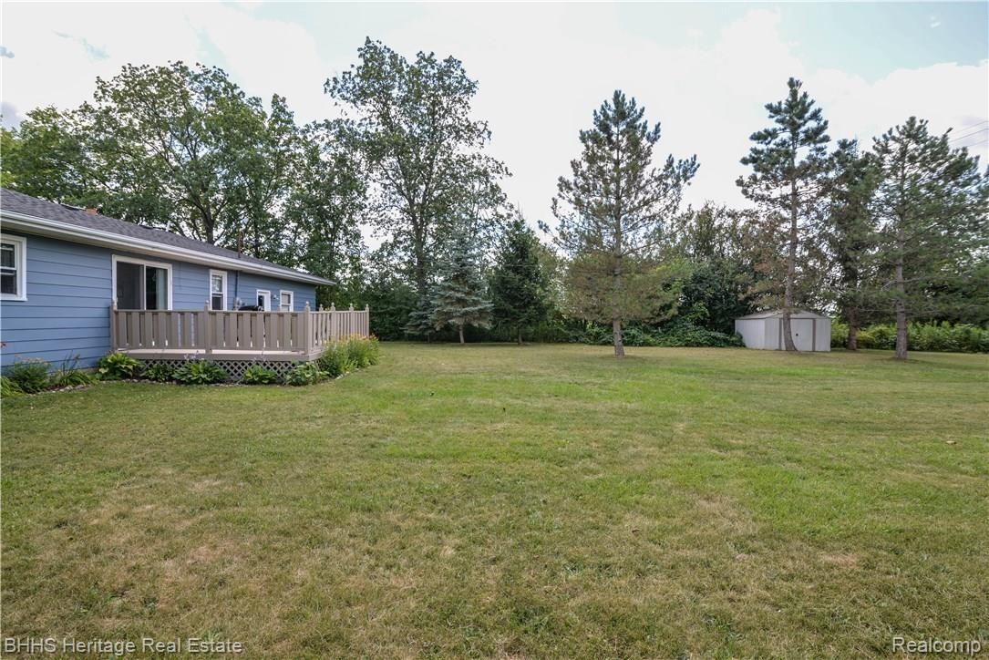 10260 Torrey Road Fenton, MI 48430 - Photo 35 of 36 AUG_8860.jpg