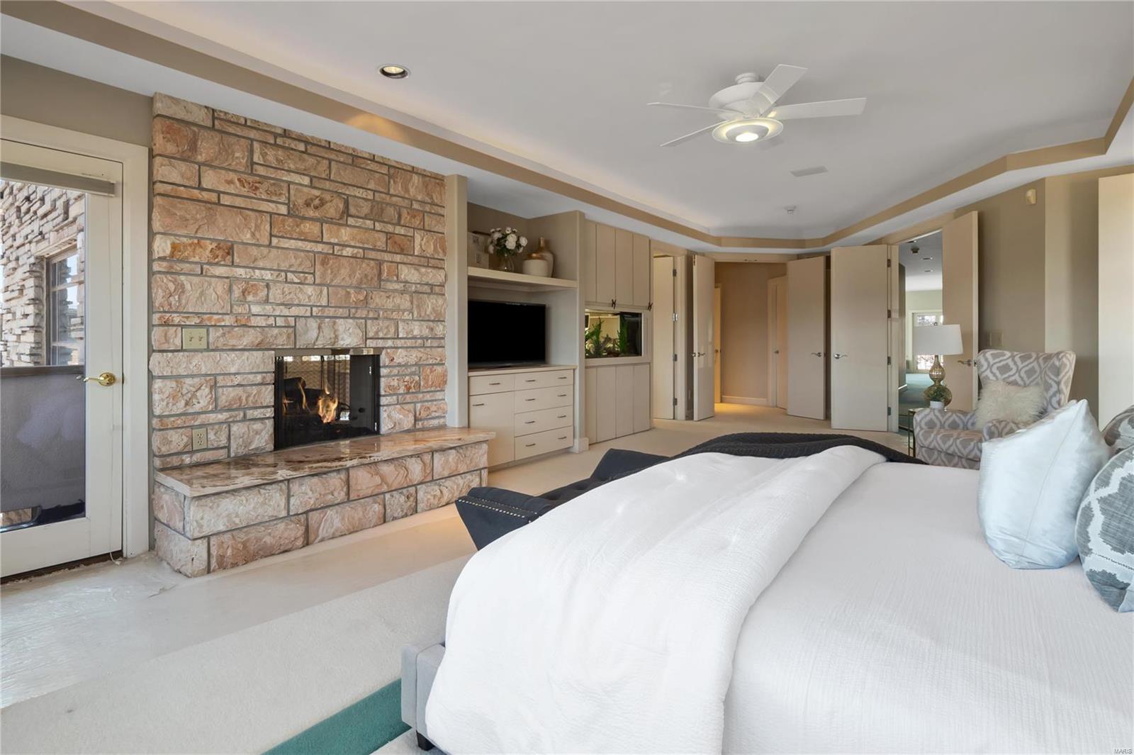 11608 Ladue Road St. Louis, MO 63141 - Photo 30 of 41