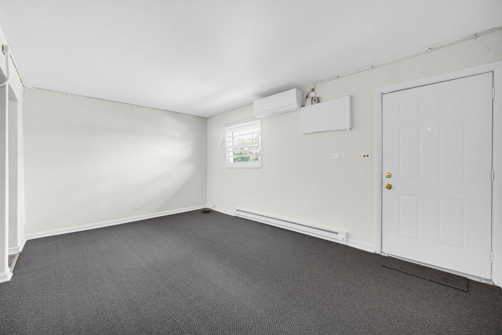 184 West 147th Street Harvey, IL 60426 - Photo 11 of 19