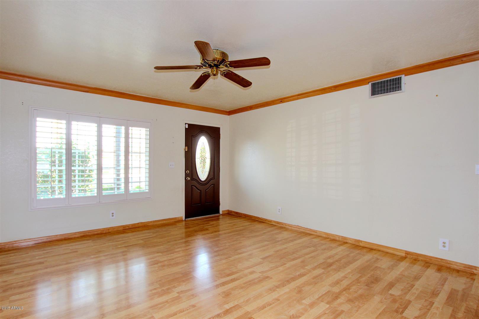 Open Living room/Great Room