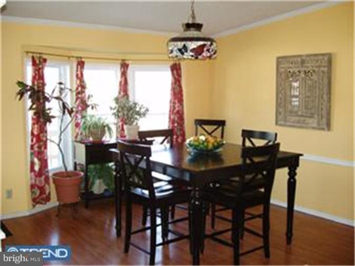 1093 Blue Bell Road Williamstown, NJ 08094 - Photo 6 of 25 Gallery Image 6