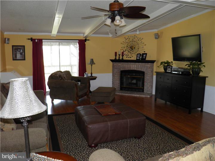 1093 Blue Bell Road Williamstown, NJ 08094 - Photo 9 of 25 Gallery Image 9