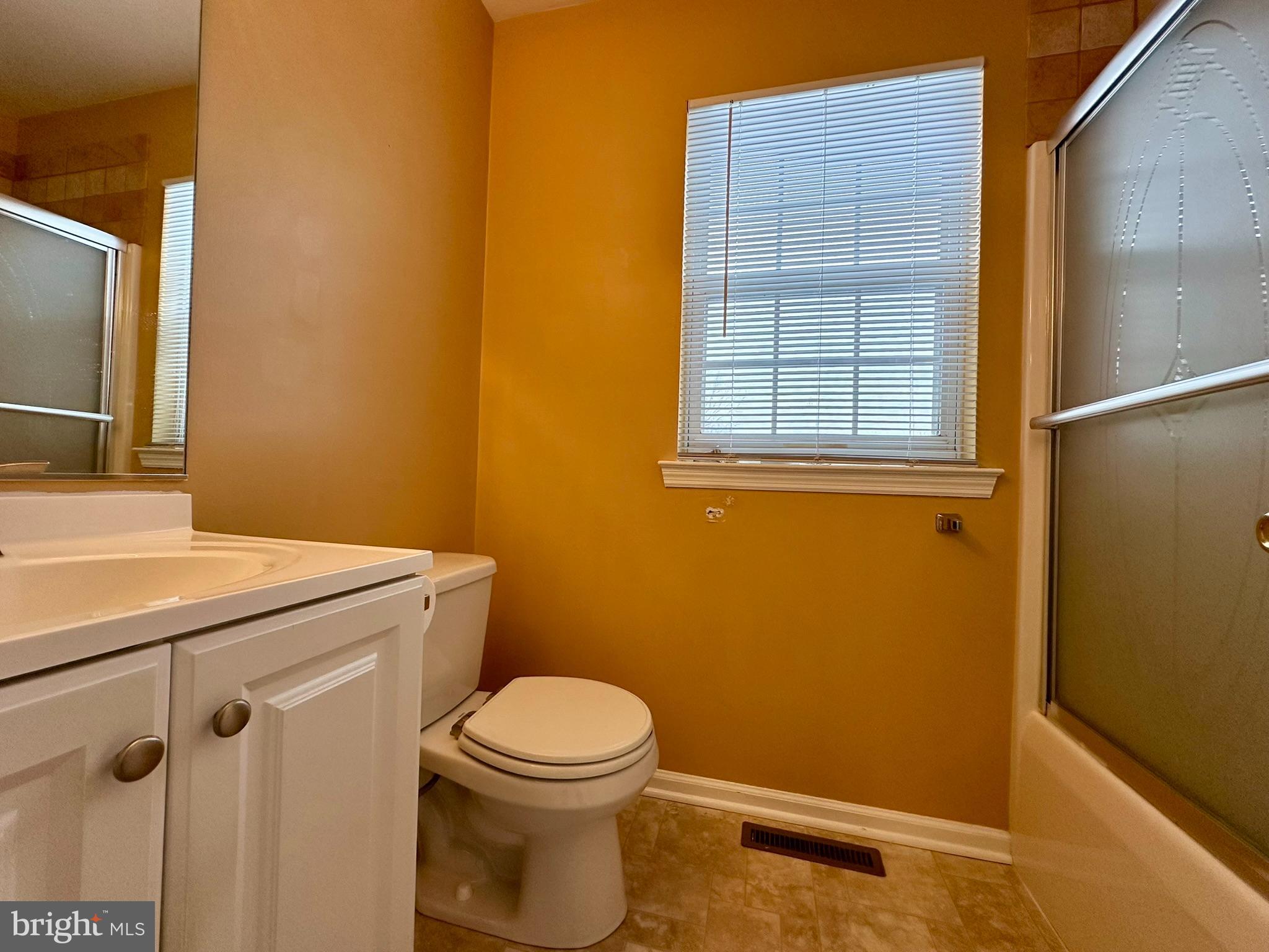 11-1 Cranberry Ridge Reading, PA 19606 - Photo 12 of 25 Primary Bedroom En Suite