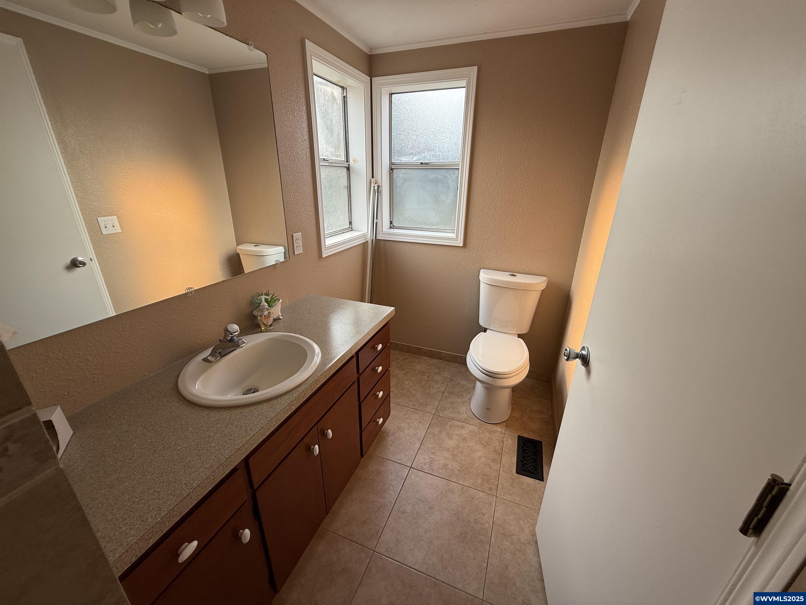 34505 Riverside Drive, Unit #9 Albany, OR 97321 - Photo 16 of 20
