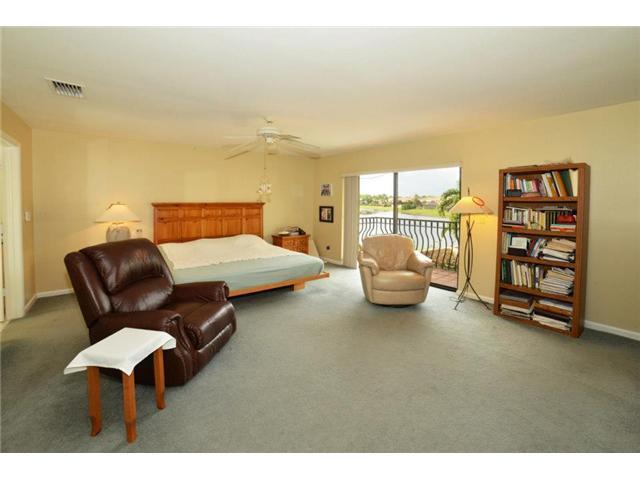 6465 Via Benita Boca Raton, FL 33433 - Photo 31 of 71 Boca Pointe Large master bedroom