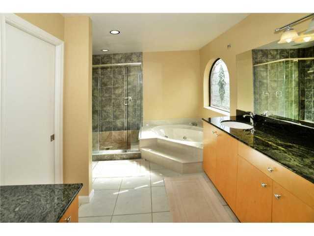 6465 Via Benita Boca Raton, FL 33433 - Photo 35 of 71 Boca Pointe Master bath
