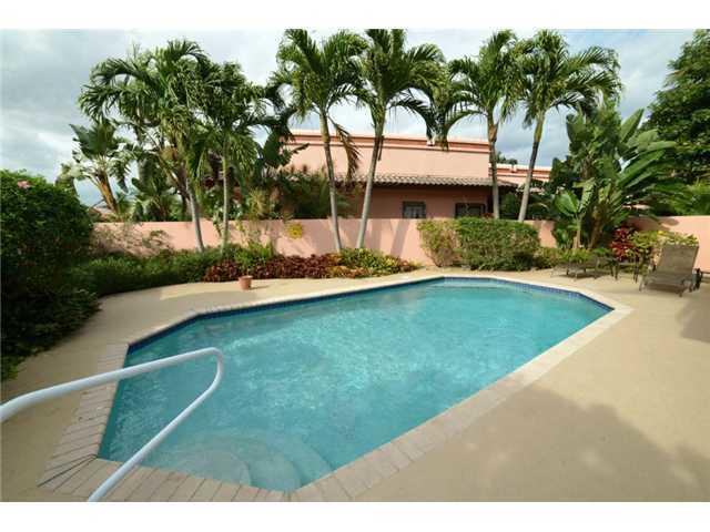 6465 Via Benita Boca Raton, FL 33433 - Photo 4 of 71 Boca Pointe Pool