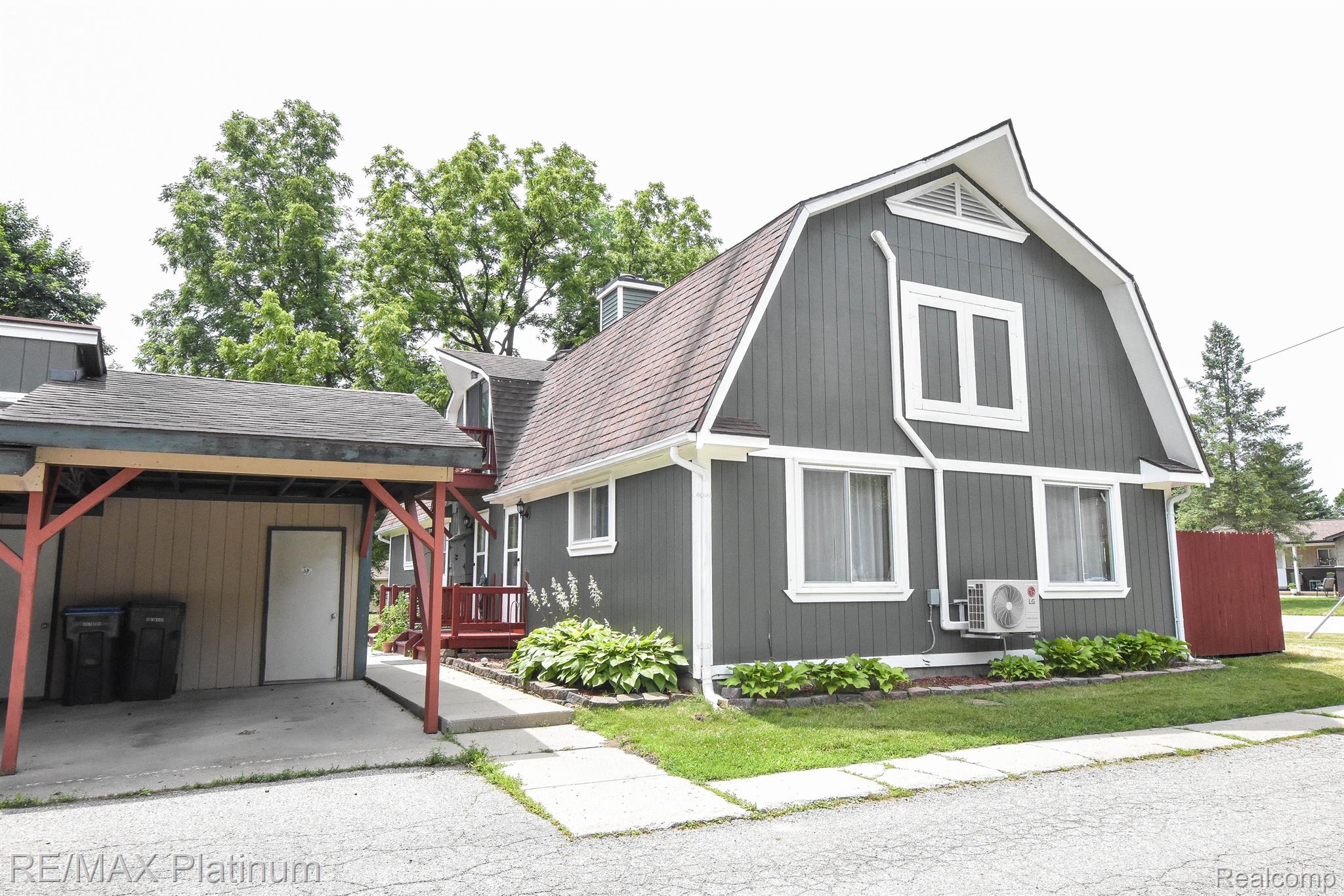 411 Fowler Street, Unit 2 Howell, MI 48843 - Photo 1 of 30 Gallery Image 1