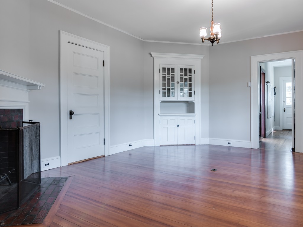 24 Beach Road Gloucester, MA 01930 - Photo 12 of 29