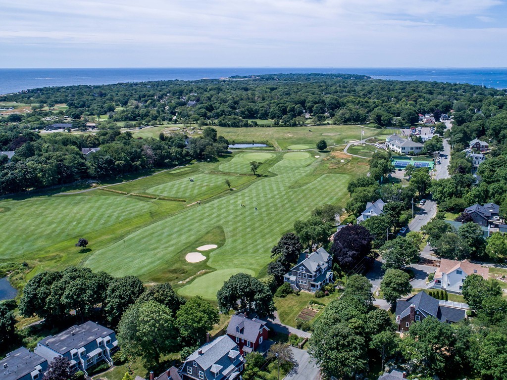24 Beach Road Gloucester, MA 01930 - Photo 7 of 29