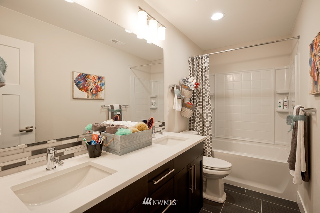 22623 35th Avenue Southeast, Unit J6 Bothell, WA 98021 - Photo 10 of 18 Gallery Image 10