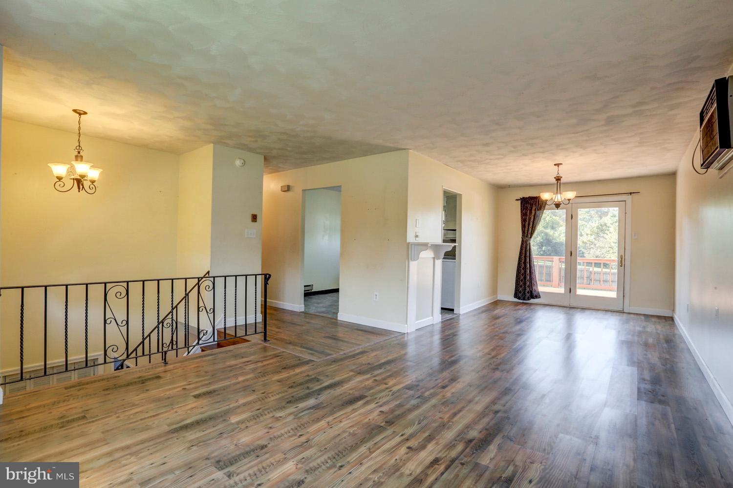 754 Ferndale Road Mount Joy, PA 17552 - Photo 4 of 18 Gallery Image 4