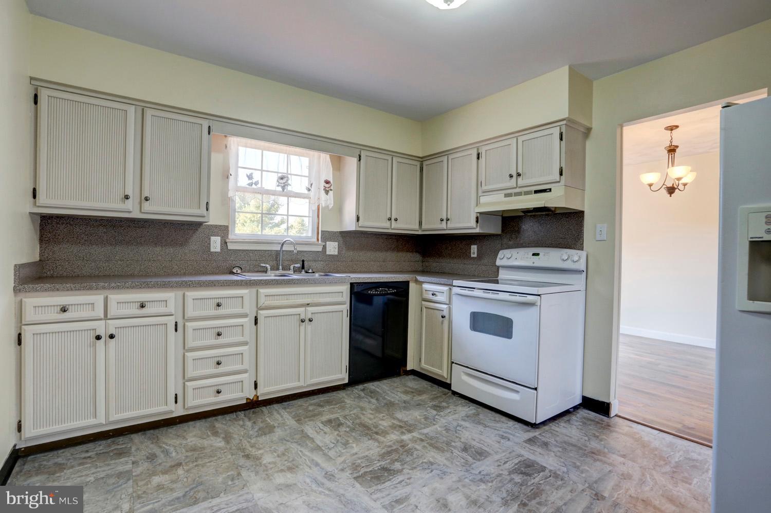 754 Ferndale Road Mount Joy, PA 17552 - Photo 7 of 18 Gallery Image 7