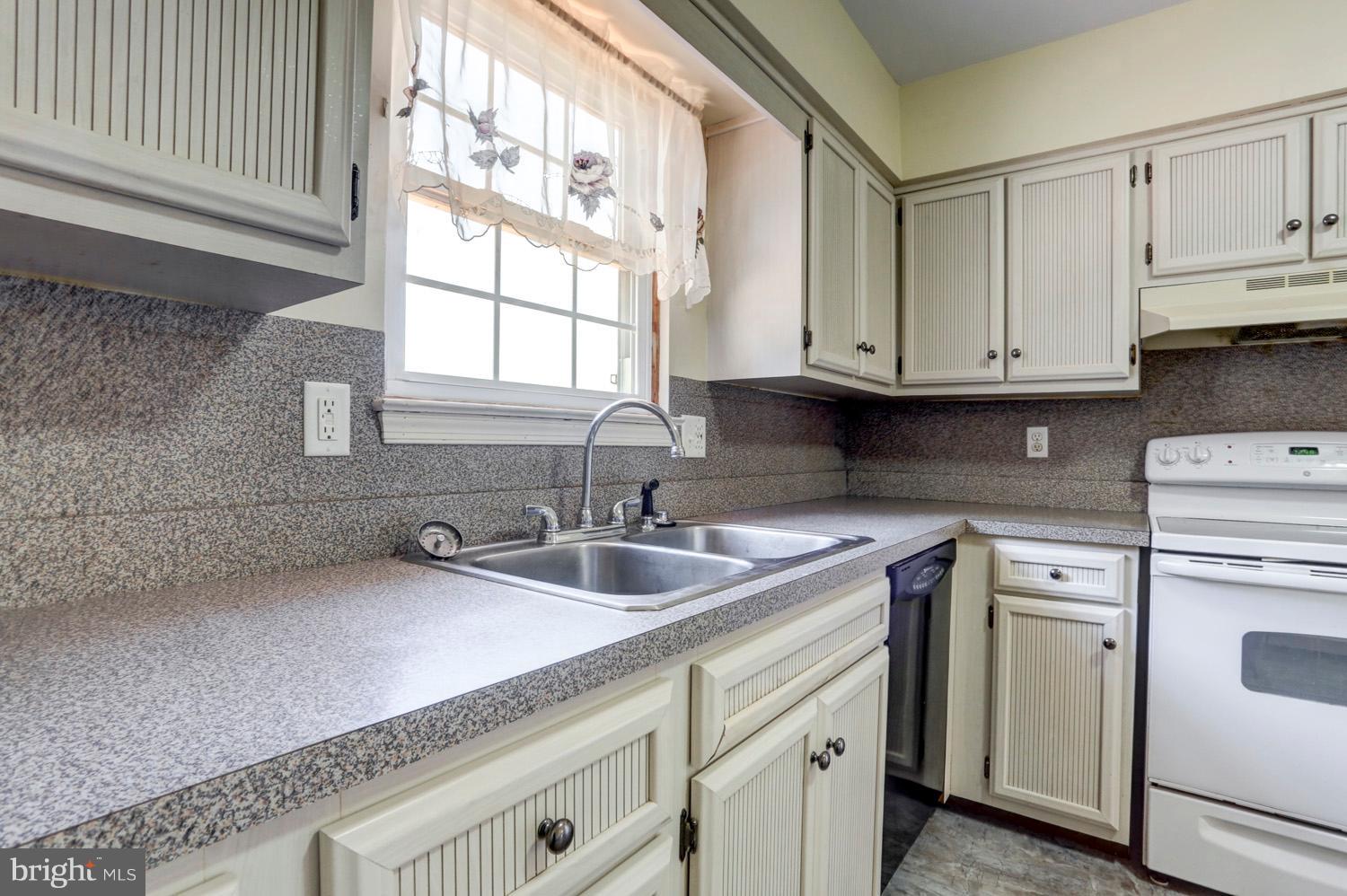754 Ferndale Road Mount Joy, PA 17552 - Photo 8 of 18 Gallery Image 8