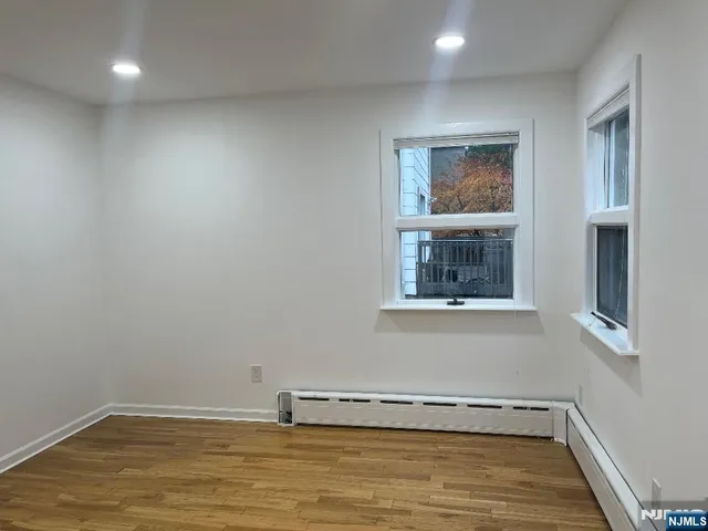 $3,950 | 316 Harold Avenue, Leonia, NJ 07605