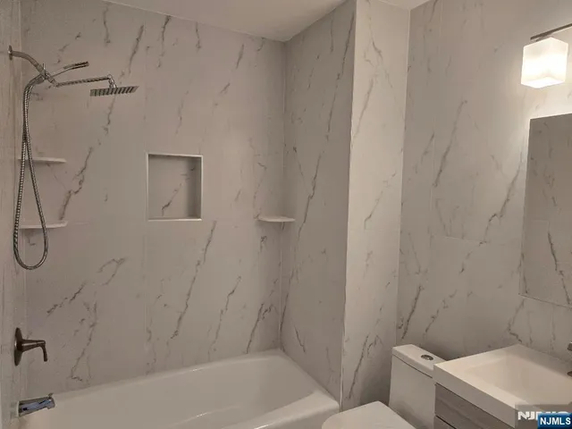 $3,950 | 316 Harold Avenue, Leonia, NJ 07605