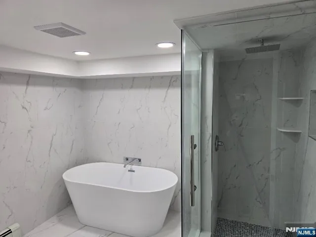 $3,950 | 316 Harold Avenue, Leonia, NJ 07605