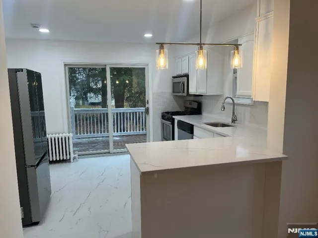 $3,950 | 316 Harold Avenue, Leonia, NJ 07605