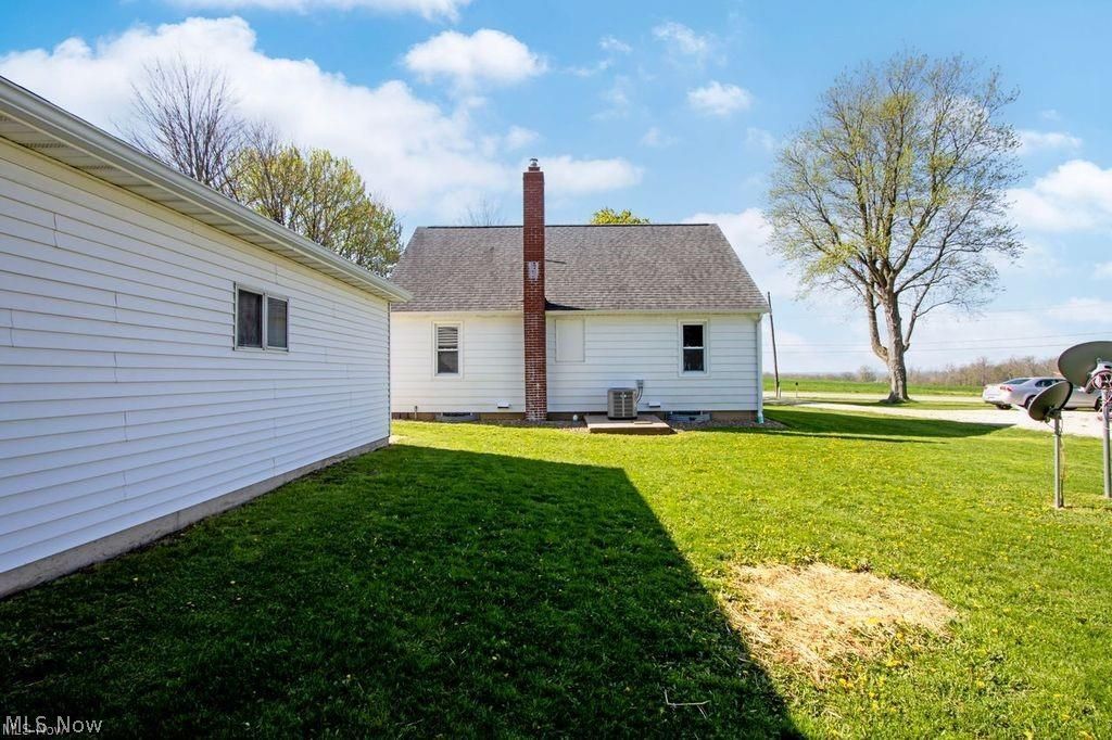 8633 Ashland Road Wooster, OH 44691 - Photo 2 of 20