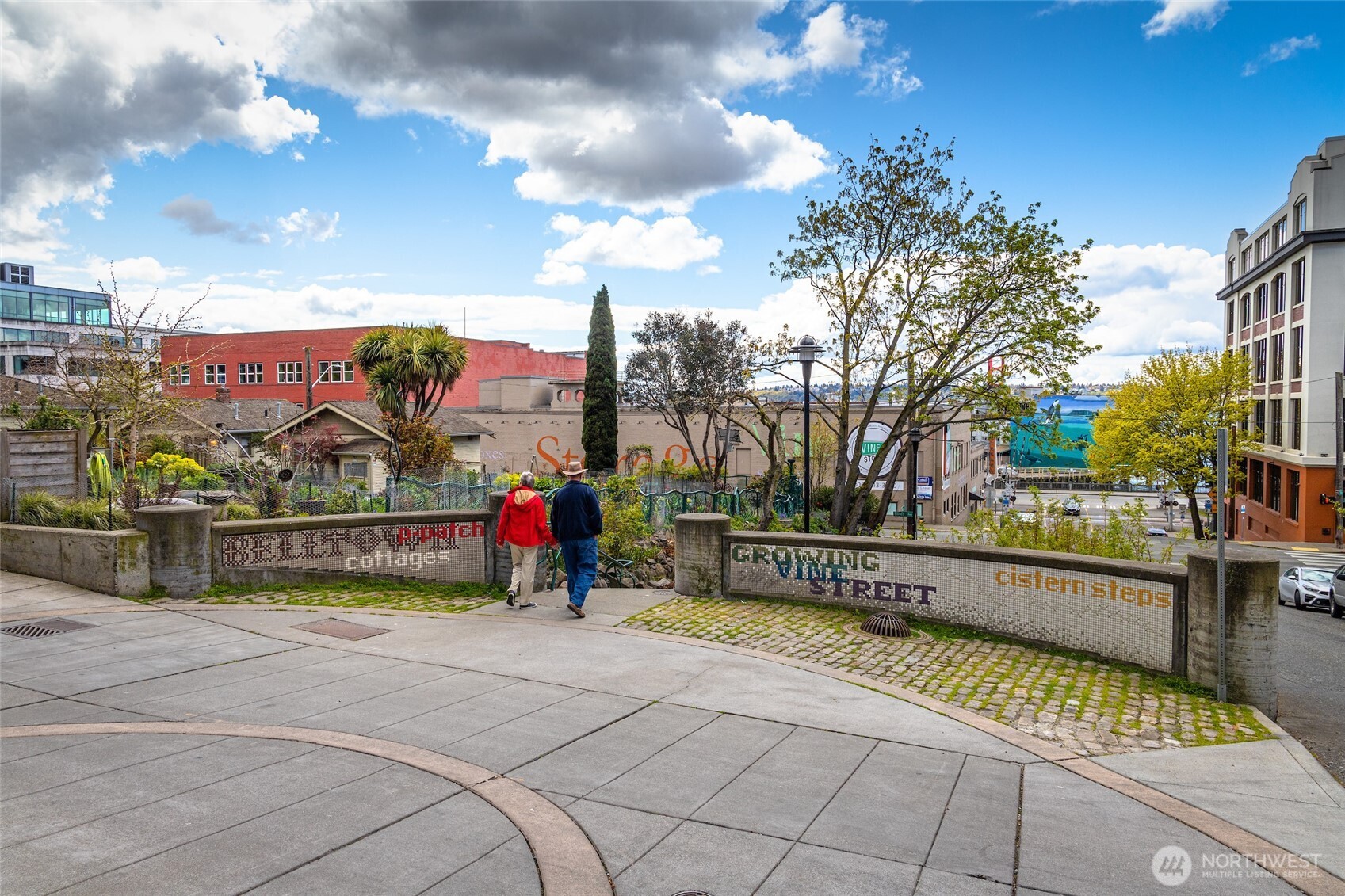 2607 Western Avenue, Unit 452 Seattle, WA 98121 - Photo 19 of 25 a view of a terrace with sitting area