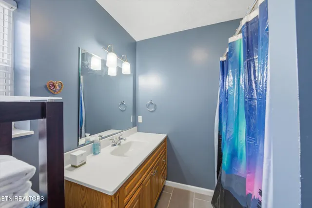 $499,900 | 411 Meadow Breeze Road, Corryton, TN 37721