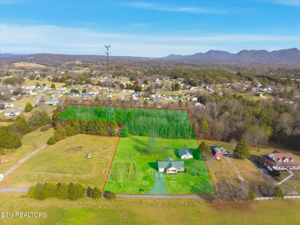 $499,900 | 411 Meadow Breeze Road, Corryton, TN 37721
