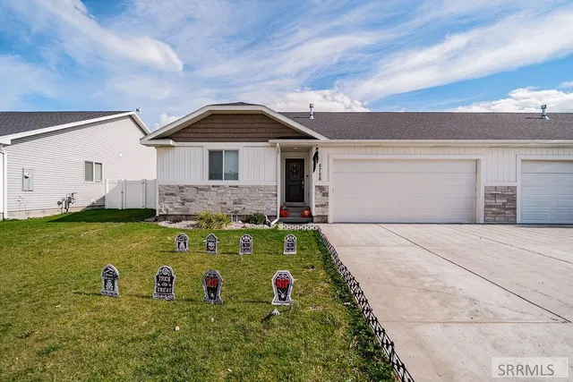 $405,000 | 5758 North Rammell Road, Idaho Falls, ID 83401