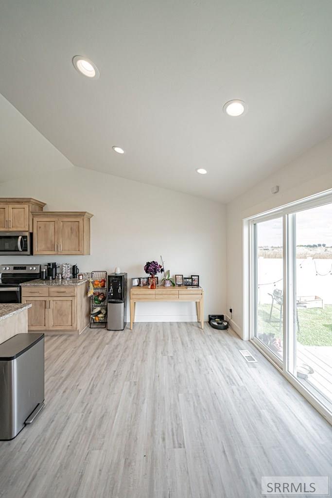 5758 North Rammell Road Idaho Falls, ID 83401 - Photo 6 of 26