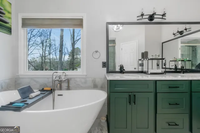 $669,999 | 305 Worthing Lane, McDonough, GA 30253