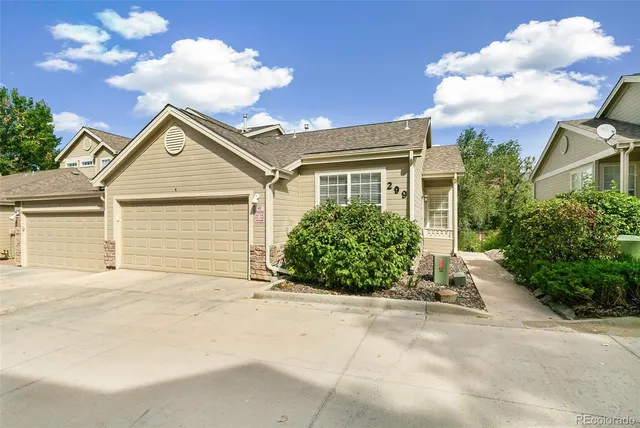 $620,000 | 299 West Jamison Circle, Unit 4, Littleton, CO 80120