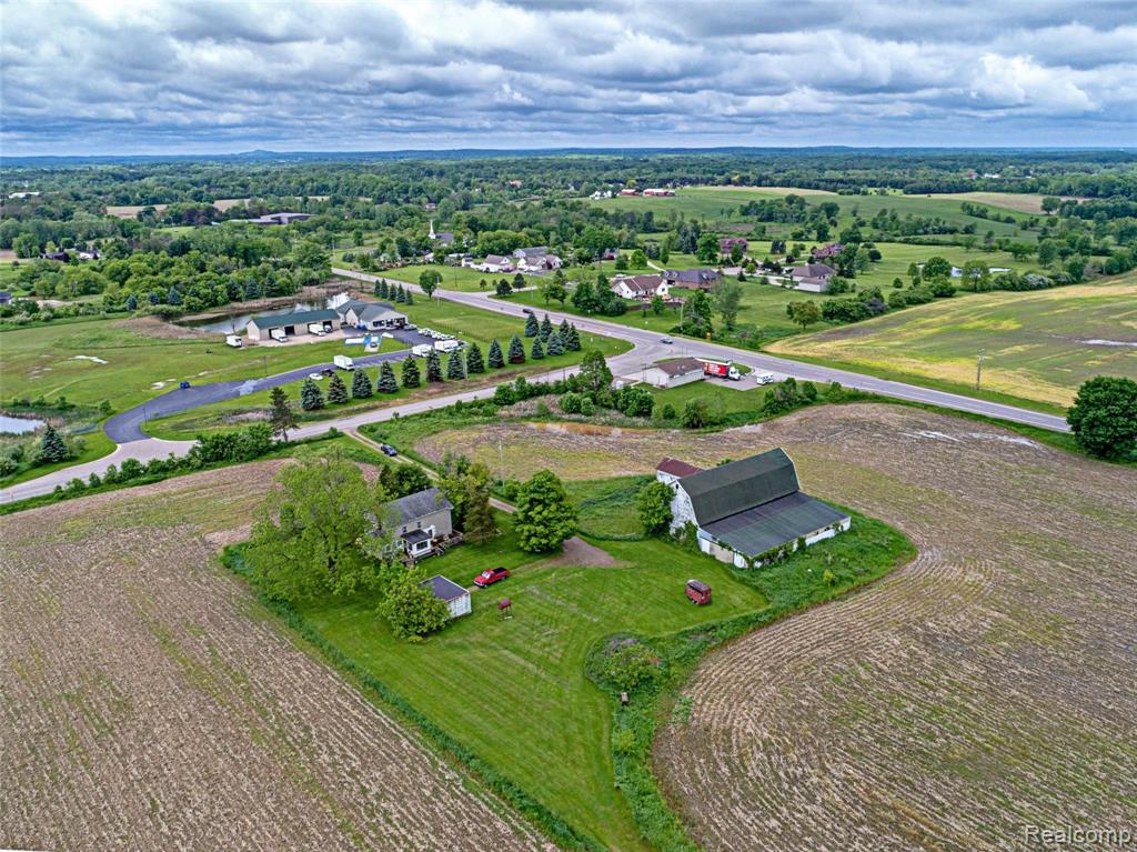 10327 Hill Road Goodrich, MI 48438 - Photo 14 of 23