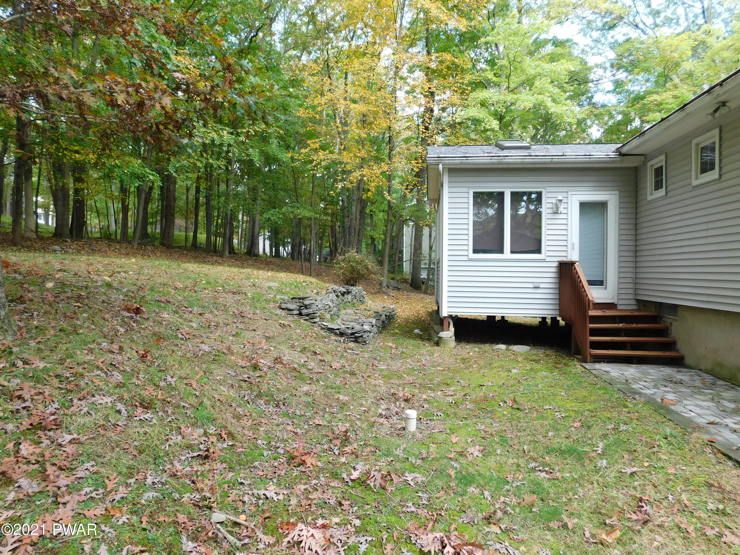 119 Ridge Drive Milford, PA 18337 - Photo 38 of 40 a view of a house with backyard