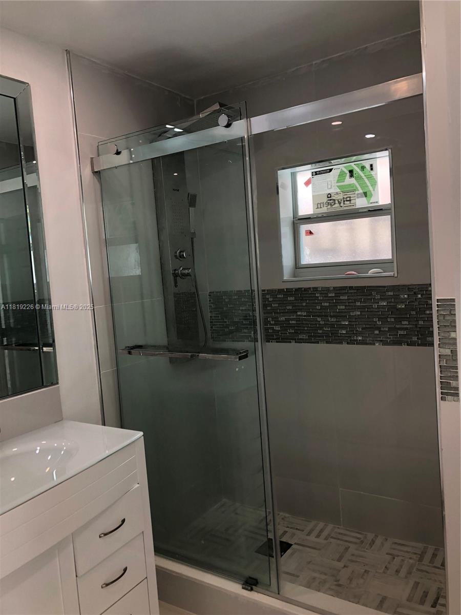 267 Northeast 201st Terrace, Unit 267 Miami, FL 33179 - Photo 8 of 12