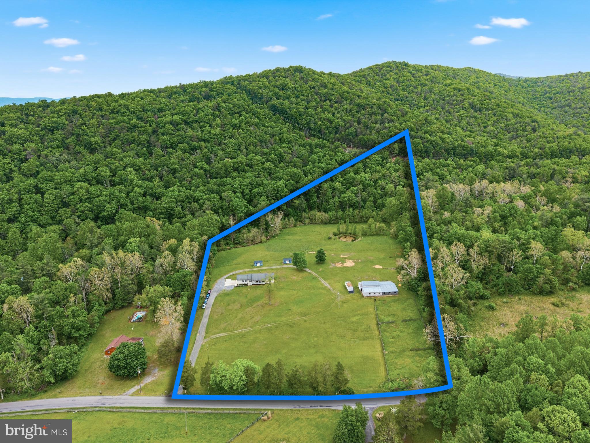2645 Dry Run Road Luray, VA 22835 - Photo 4 of 80 Gallery Image 4