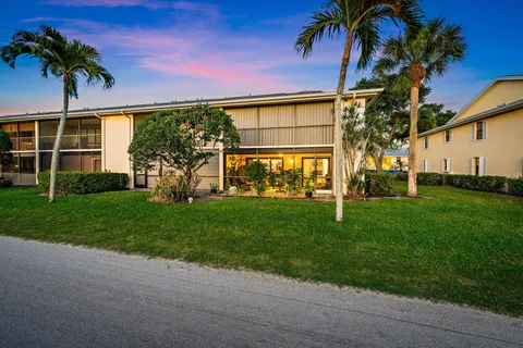 $435,000 | 1091 Keystone Drive, Unit A, Jupiter, FL 33458