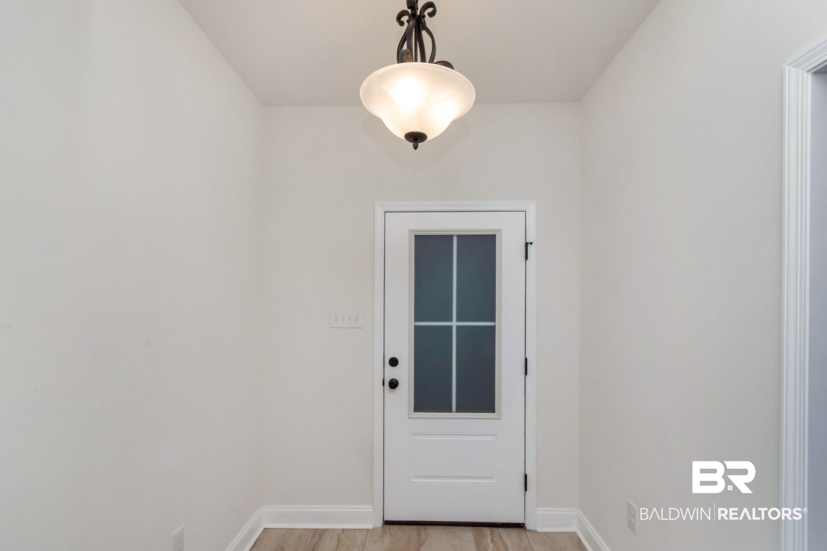 10714 Brodick Loop Spanish Fort, AL 36527 - Photo 2 of 26 Entryway featuring baseboards and light wood finished floors