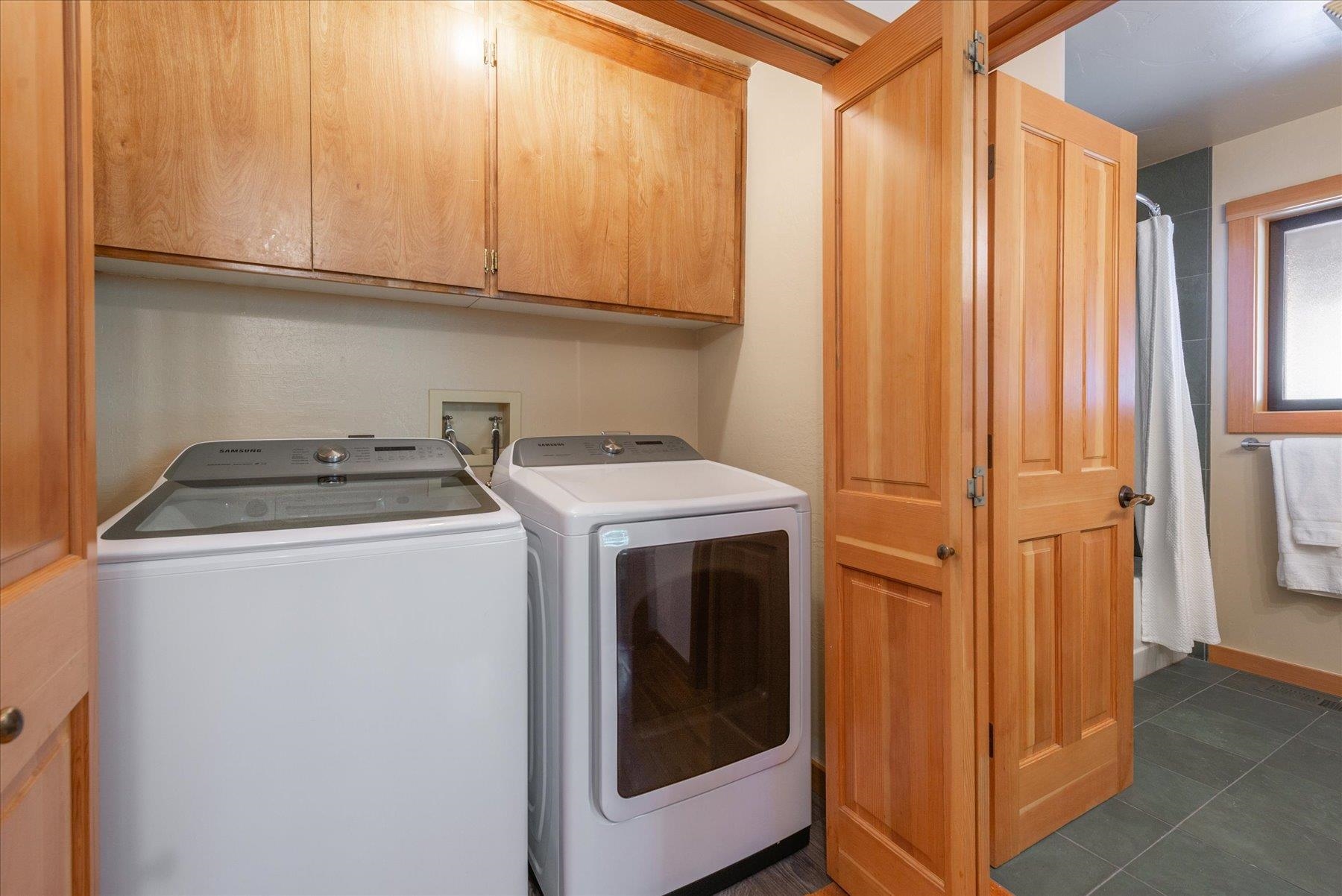 11682 Chalet Road Truckee, CA 96161 - Photo 13 of 21 Gallery Image 13