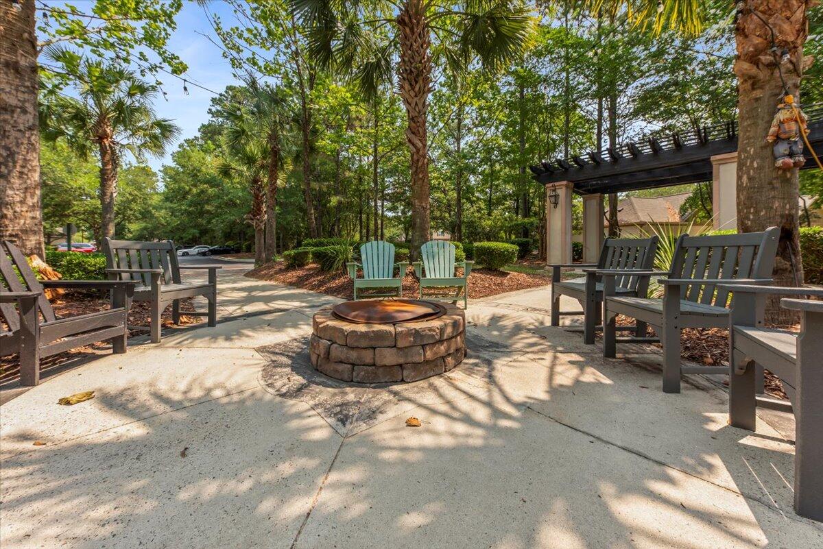 1012 Basildon Road Mount Pleasant, SC 29466 - Photo 34 of 38 27-DKM5410