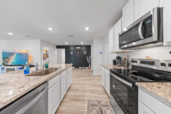 $2,300 | 8812 Gristmill Way, Milton, FL 32583