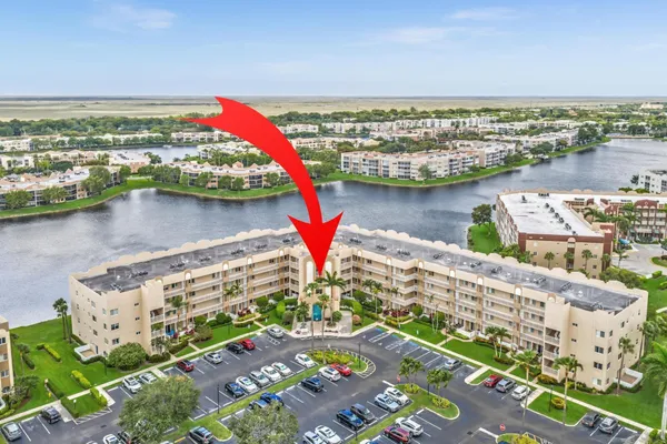 $265,000 | 7775 Southampton Terrace, Unit 307, Tamarac, FL 33321