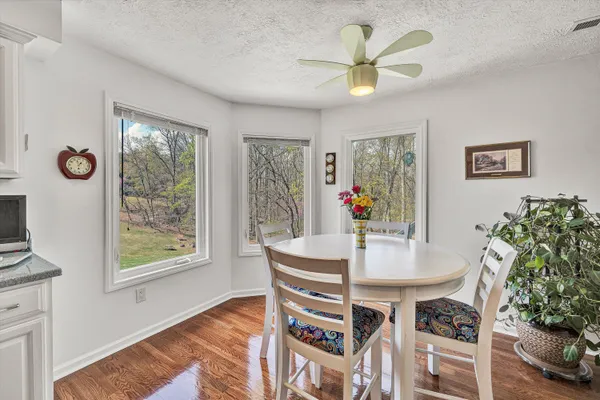 $649,000 | 301 Indian Ridge Drive, Moneta, VA 24121